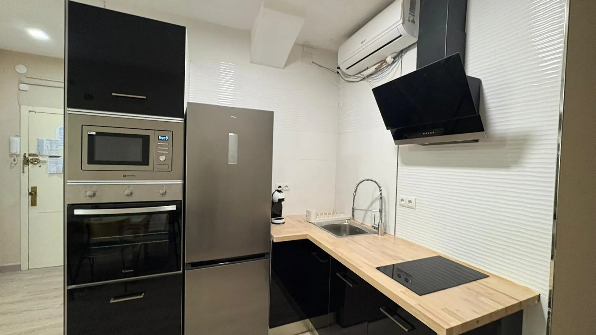 Felipe II Apartment Barcelona Spanyolország